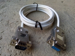 Komunikační kabel RS-232 mezi pokladnou SERD a digitální váhou s komunikačním protokolem CAS