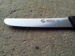 SANELLI AMBROGIO - Supra Profesionale - kuchyňský nůž 11 cm, zubatý, stolní 