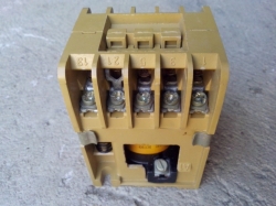 Stykač třífázový K6E 500V/6A, OZAP KM-6, KM-7