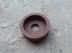 Brusný kotouč pr.51mm, šířka 15mm, otvor 14,3mm, hrubší zrno
