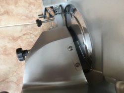Nářezový stroj AFFETTATRICE, model 220 EXTRA CE