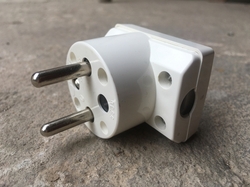 Vidlice 230V bílá 16A 