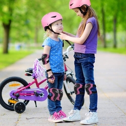Dětská helma s chráničema na kolena, lokty a dlaně - skate, jízdní kolo 