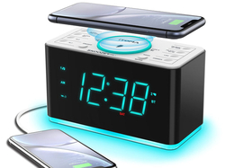 iTOMA CKS207 - radiobudík s USB nabíječkou, Bluetooth a nočním světlem