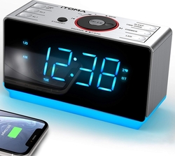 Rádiový budík iTOMA CKS708 s Bluetooth reproduktorem, FM rádiem, nabíjecím portem a nočním světlem
