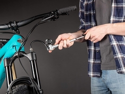 Vysokotlaká pumpa pro tlumiče odpružené vidlice či sedla, pro MTB, 300 PSI / 20 barů