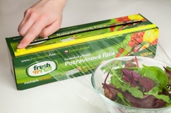 Potravinová fólie Fresh'n'Roll - krabička s funkční řezačkou - 30 cm/100 m
