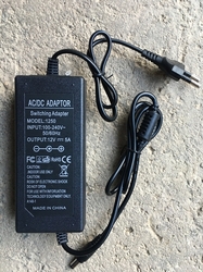 Napájecí zdroj 12V/5A, 60W, jack rovný, polarita + uvnitř