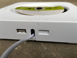 Nástěnný, Bluetooth, Flash, SD, CD přehrávač s FM rádiem a AUX vstupem - KC-808 - VYBALENO 
