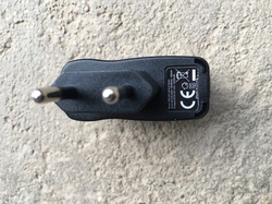 Napájecí zdroj  5V/1A, USB výstup