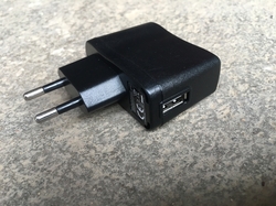 Napájecí zdroj  5V/1A, USB výstup