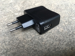 Napájecí zdroj  5V/1A, USB výstup