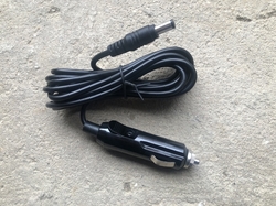 Napájecí kabel - 12V do zapalovače pro televize, tablety, nabíječky atd.