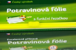 Potravinová fólie Fresh'n'Roll - krabička s funkční řezačkou - 30 cm/300 m
